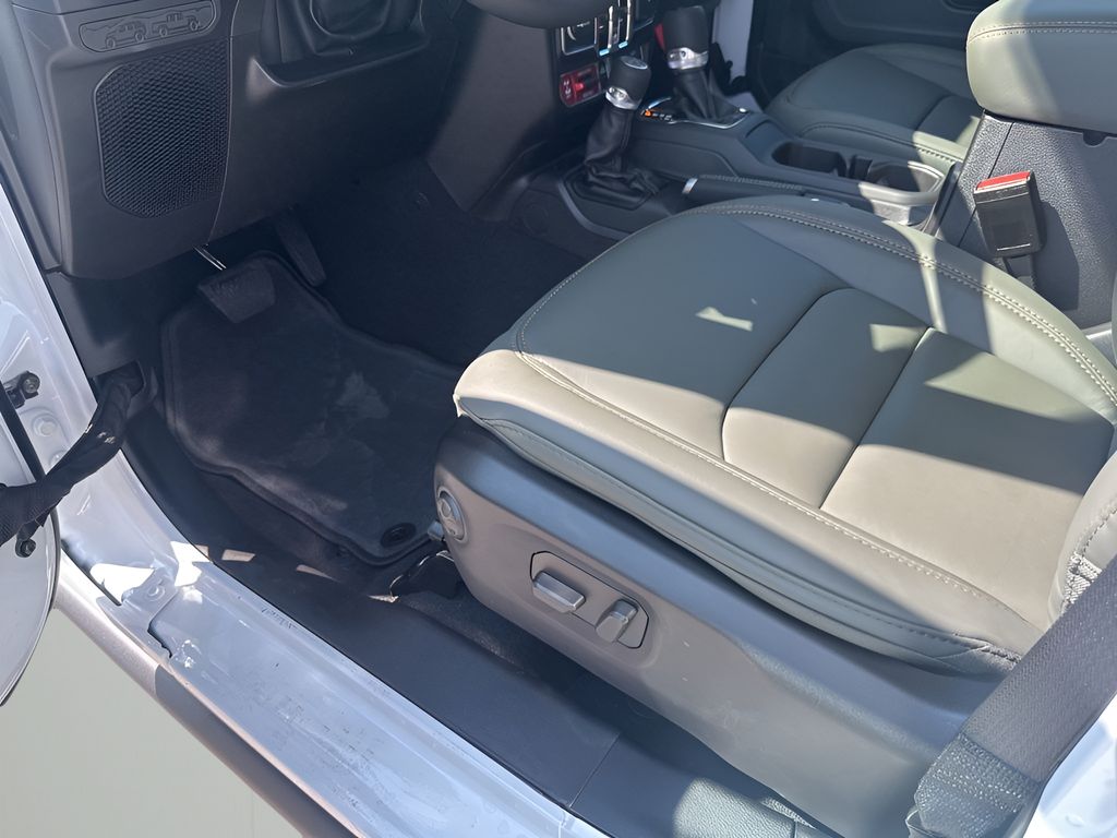 2025 Jeep Gladiator  Mojave In Austin, Texas