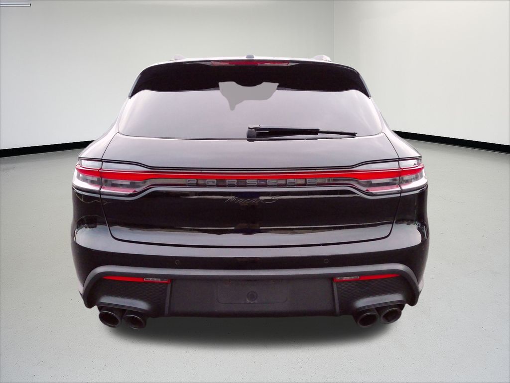Thumbnail: 2023 Porsche Macan - 4