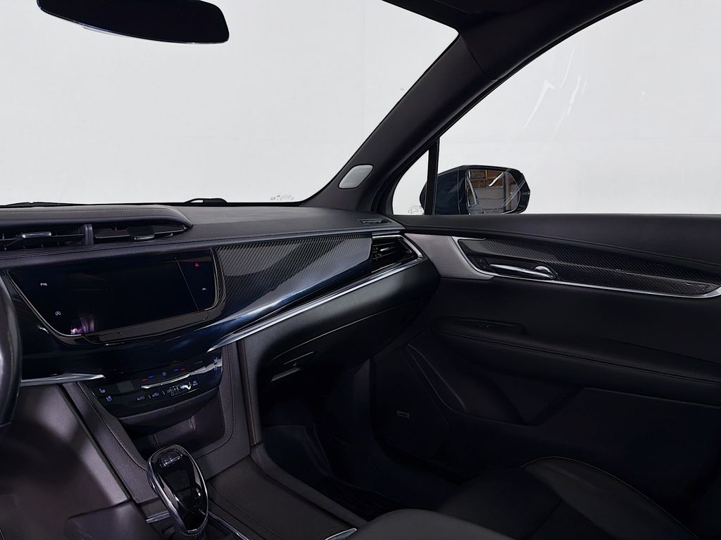 Used 2023 Cadillac XT6 SUV