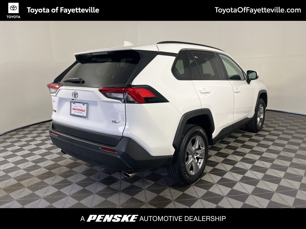 Thumbnail: 2025 Toyota RAV4 - 13