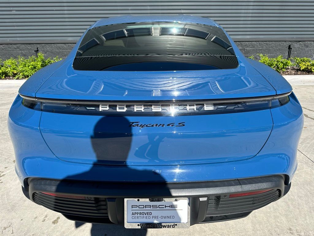 2021 Porsche Taycan 4S 11