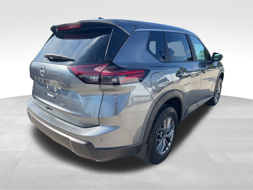 2025 Gun Metallic Nissan Rogue S FWD SUV