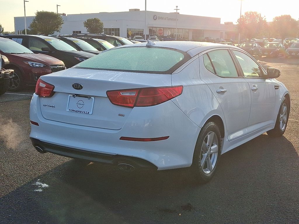 Thumbnail: 2015 Kia Optima - 6