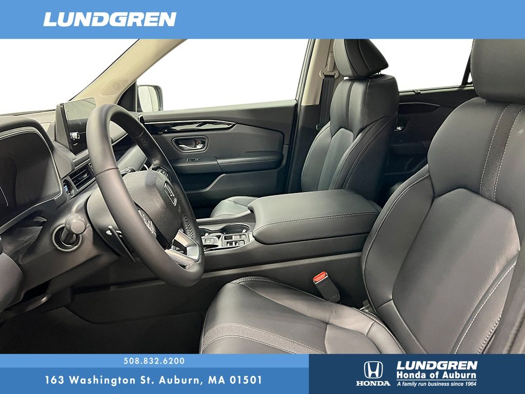 New 2025 Honda Pilot SUV