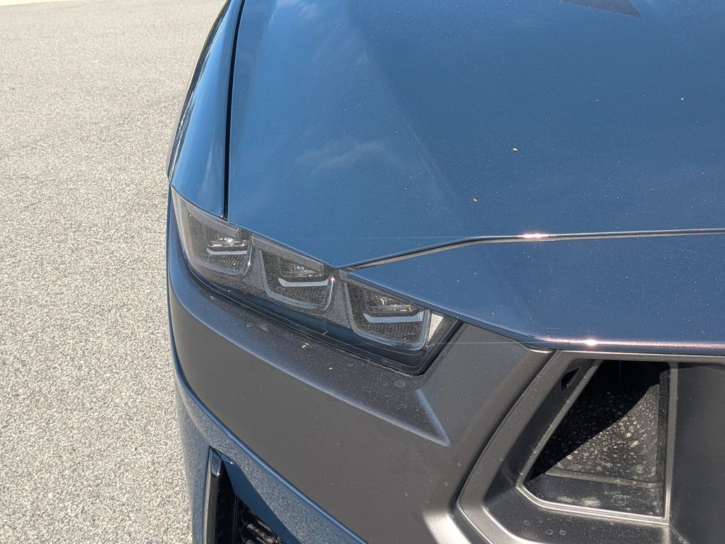 2025 Ford Mustang Dark Horse Fastback