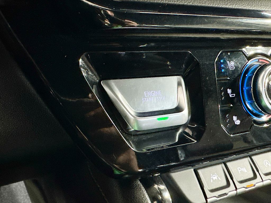 2022 GMC Sierra 1500 AT4 - Photo 23