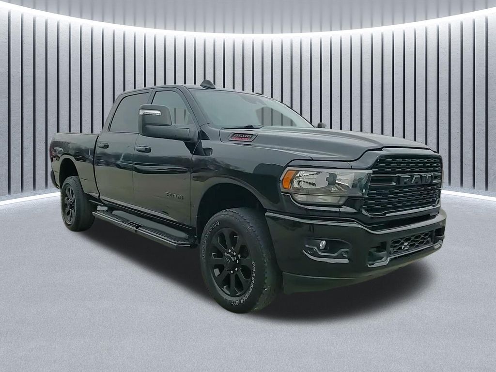 2024 RAM 2500 Big Horn Crew Cab 4WD
