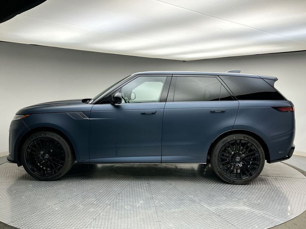 2025 Land Rover Range Rover Sport  2
