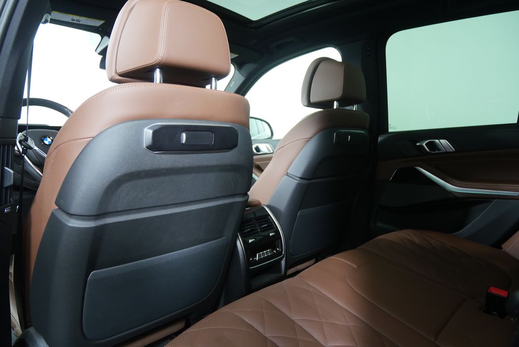 Thumbnail: 2025 BMW X5 - 19