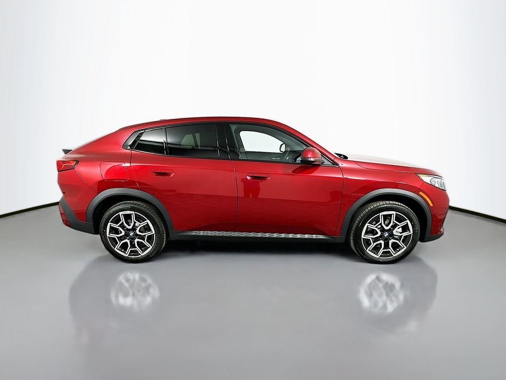 Thumbnail: 2026 BMW X2 - 4