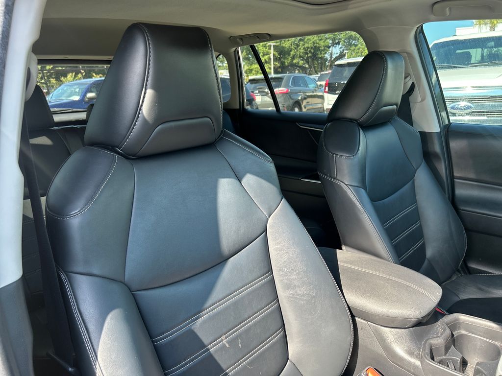 Used 2021 Gray Toyota XLE Premium image 13