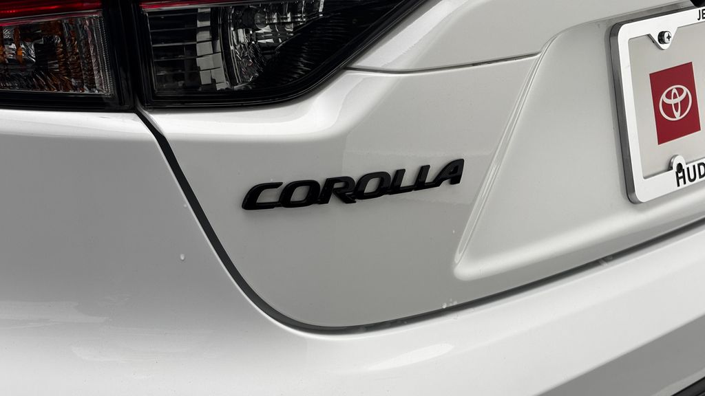 Thumbnail: 2025 Toyota Corolla - 5