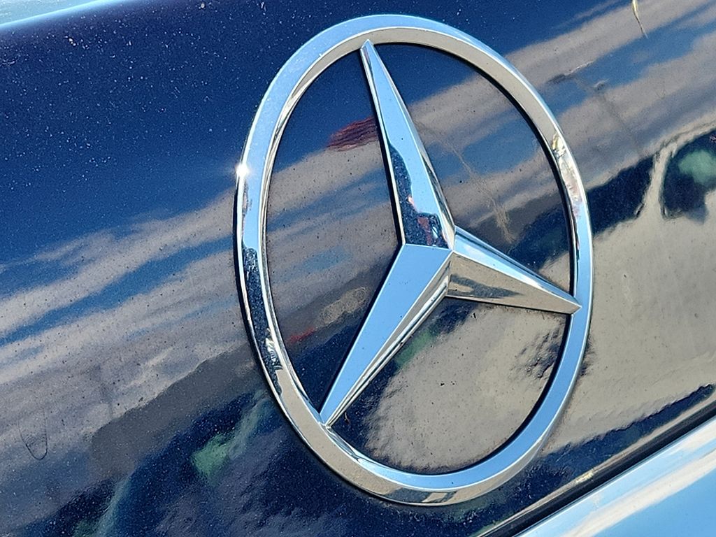 Thumbnail: 2019 Mercedes-Benz E-Class - 29