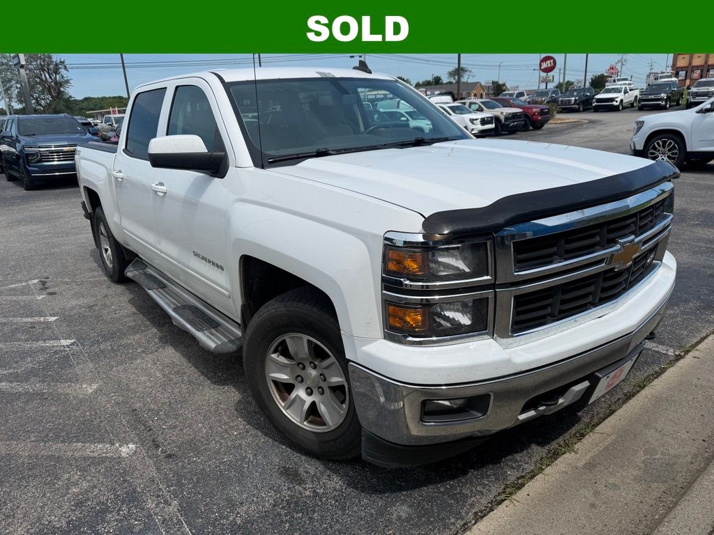 Summit White 2015 Chevrolet Silverado 1500 Pickup Truck Four-Wheel Drive 6-Speed Automatic Overdrive