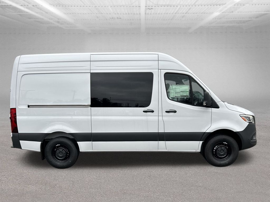 2026 Mercedes-Benz Sprinter 2500 Crew 144 WB - 5