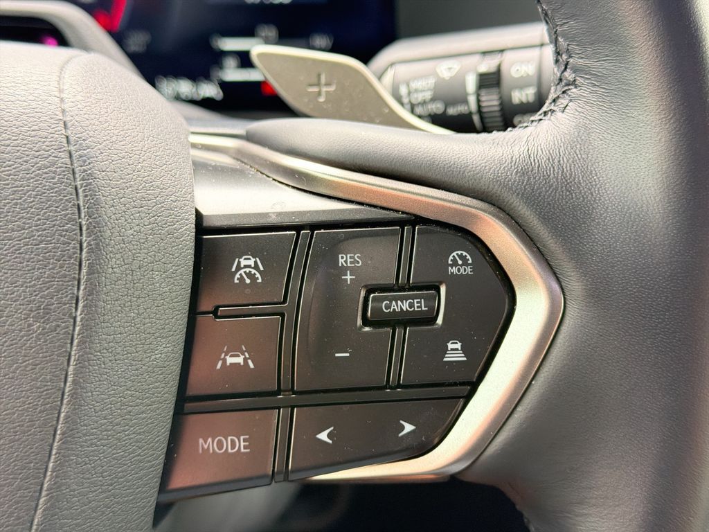 Thumbnail: 2024 Lexus GX - 27