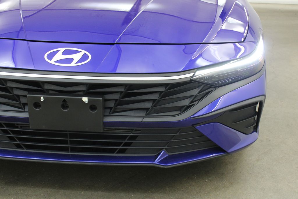 used 2024 Hyundai Elantra car