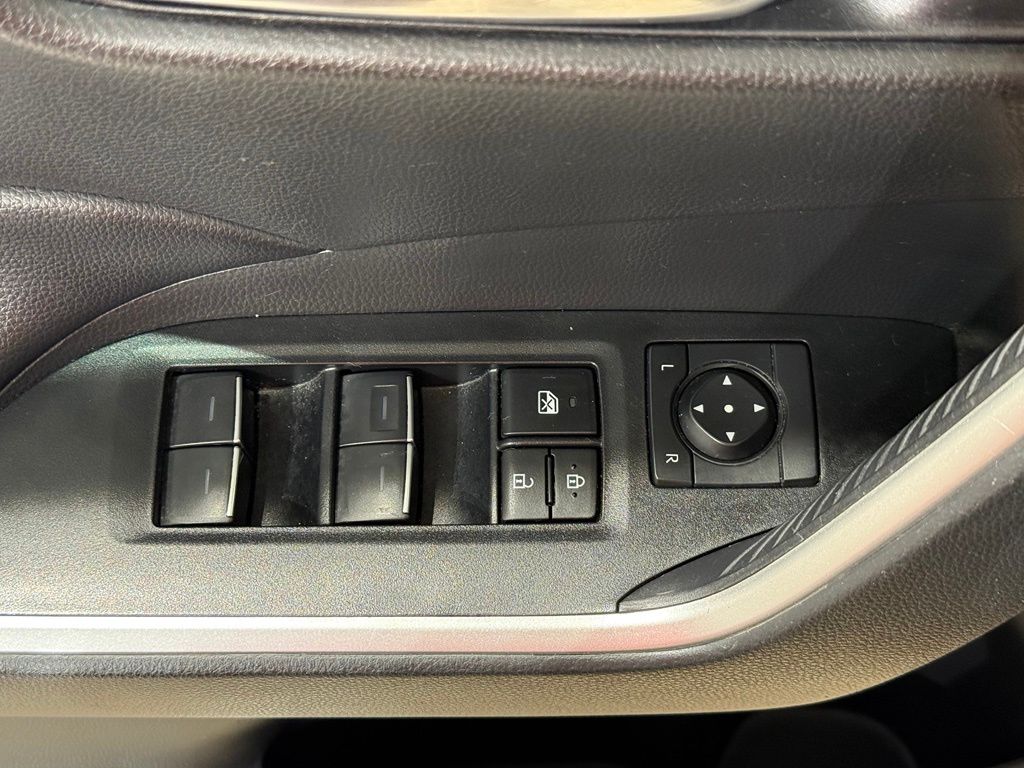 Thumbnail: 2024 Toyota RAV4 - 16