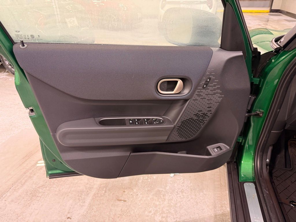 Thumbnail: 2026 MINI Cooper - 10