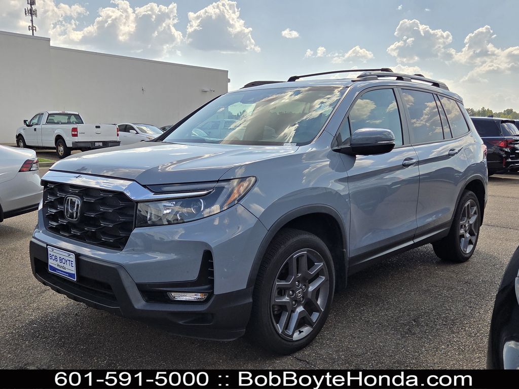 Pear 2023 Honda Passport SUV / Crossover All-Wheel Drive 9-Speed Automatic