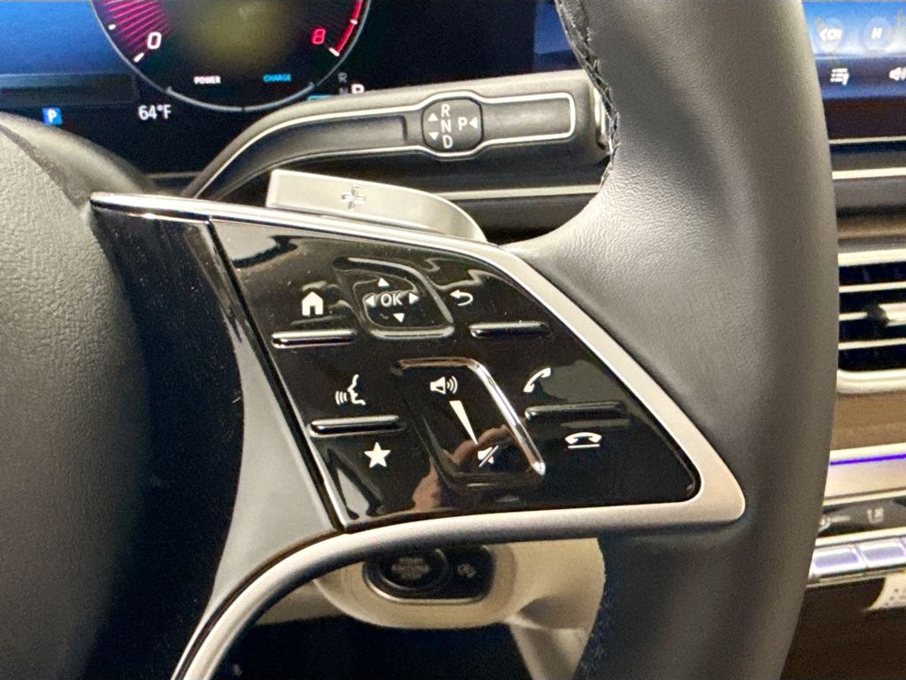 Thumbnail: 2026 Mercedes-Benz GLE - 13