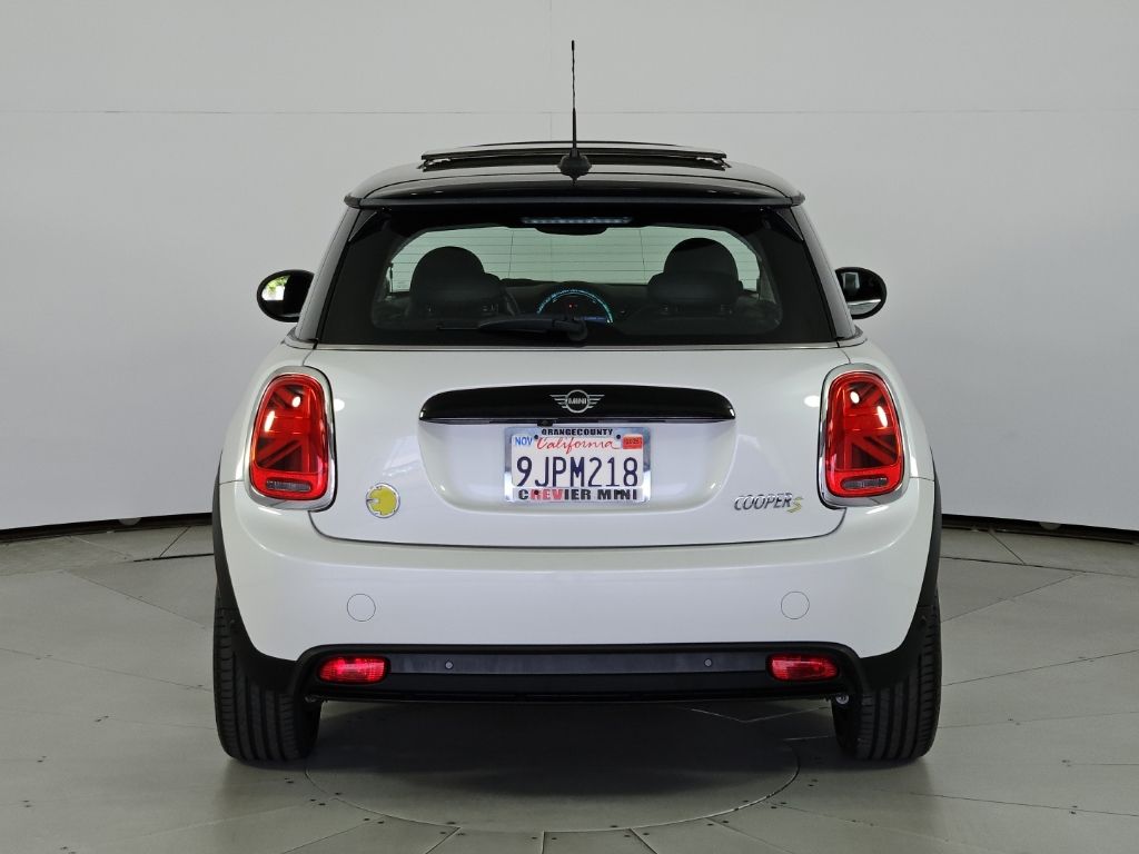 Thumbnail: 2024 MINI Cooper - 8