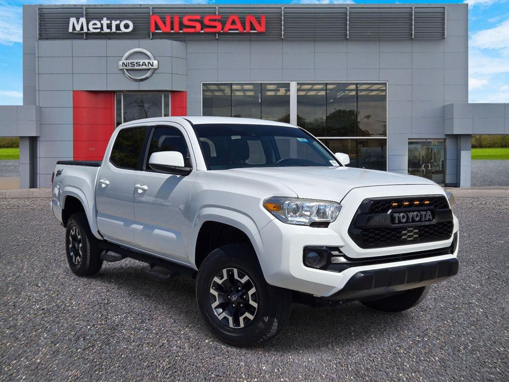 Super White 2019 Toyota Tacoma Pickup Truck Four-Wheel Drive 6-Speed Automatic