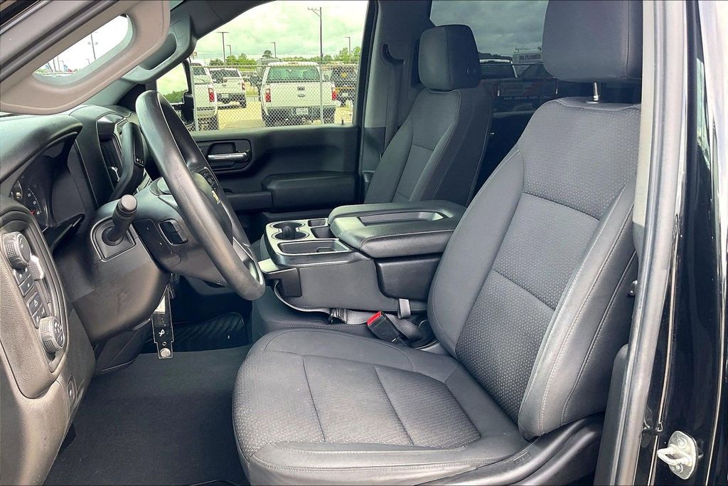 Used 2022 Chevrolet Silverado 2500HD Custom 4D Crew Cab