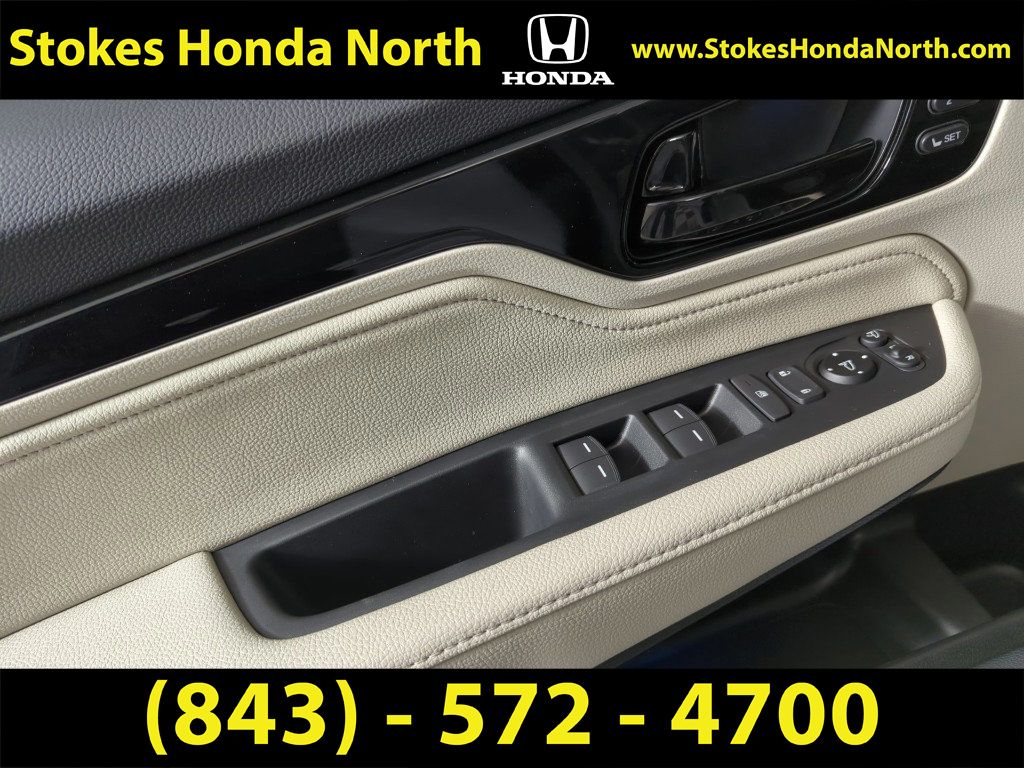 2026 Honda Odyssey Elite Gray at Stokes Honda North