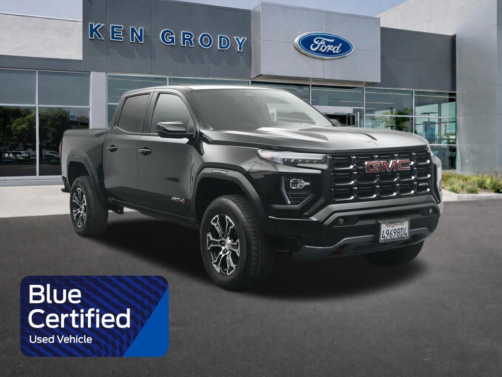 Onyx Black 2023 GMC Canyon AT4 Crew Cab 4WD Pickup Truck Four-Wheel Drive 8-Speed Automatic