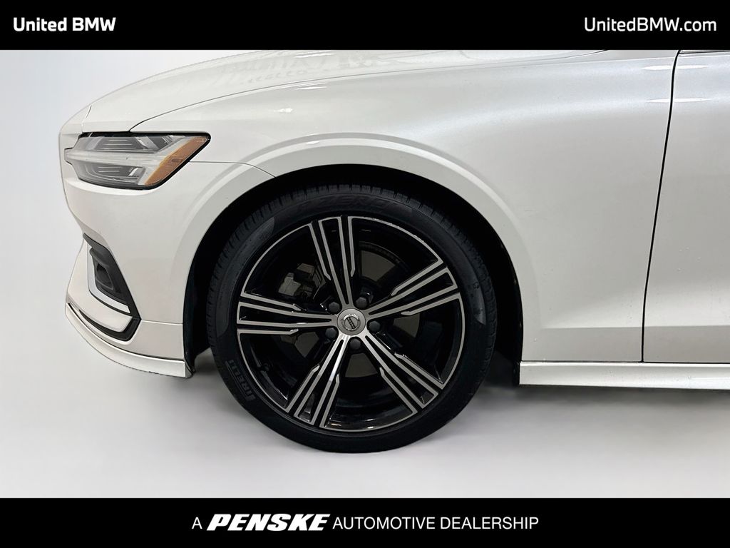 Thumbnail: 2020 Volvo S60 - 9