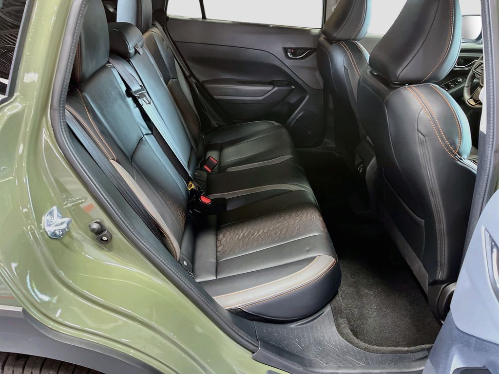 Used 2024 Alpine Green Subaru Limited image 27