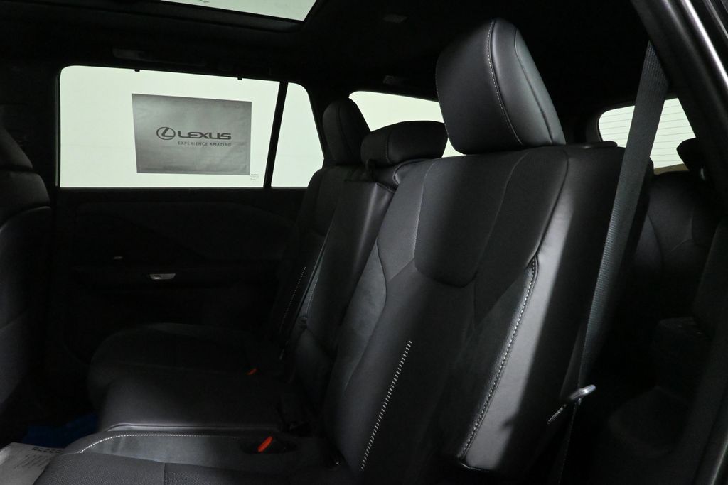 Thumbnail: 2025 Lexus TX - 4
