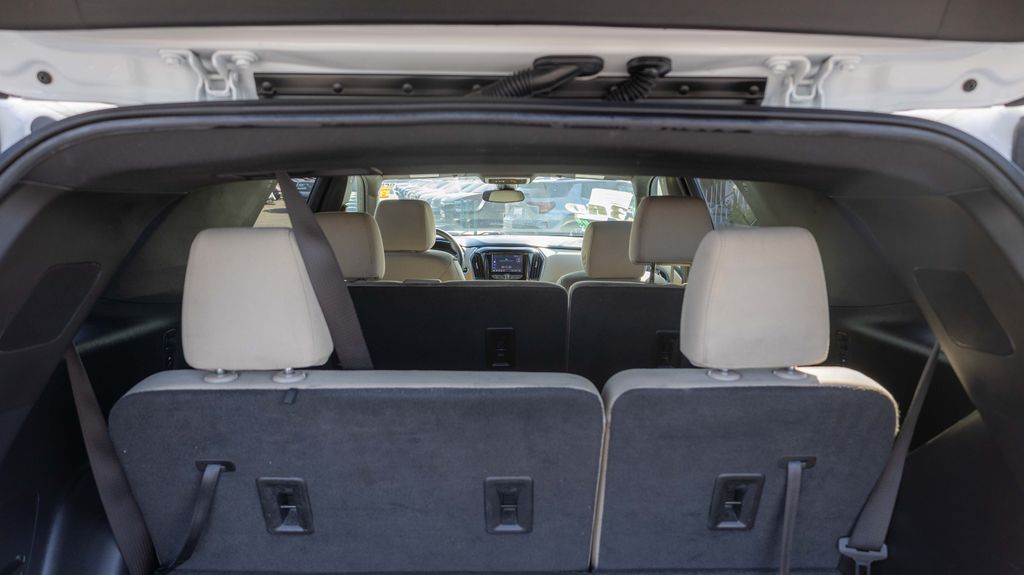 Used 2022 Chevrolet Traverse LS 4D Sport Utility