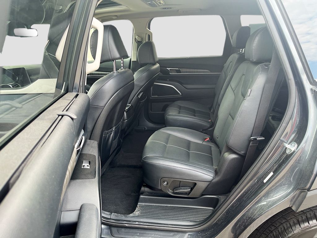 Used 2023 Gray Kia EX image 30