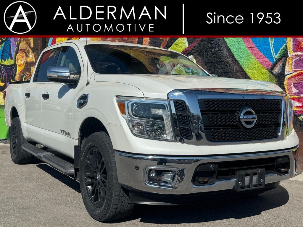 2017 Nissan Titan SL Crew Cab 4WD