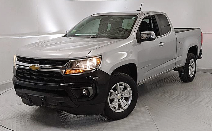 View vehicle photo 6