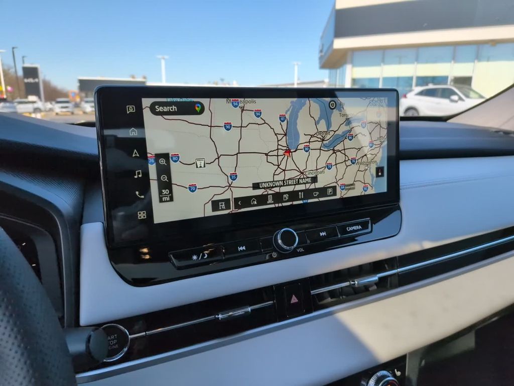 New 2026 White Mitsubishi SE image 25