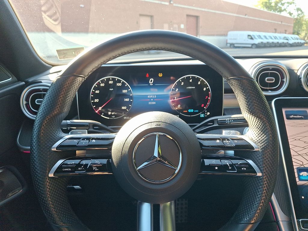 Thumbnail: 2022 Mercedes-Benz C-Class - 20