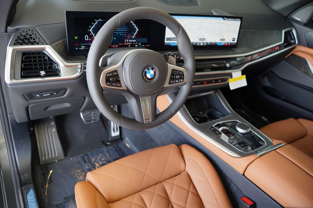 Thumbnail: 2026 BMW X5 - 12