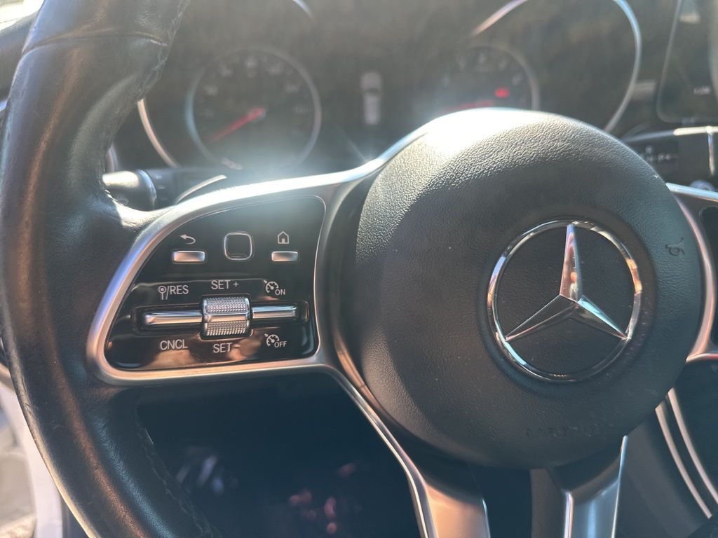 Thumbnail: 2021 Mercedes-Benz GLC - 16