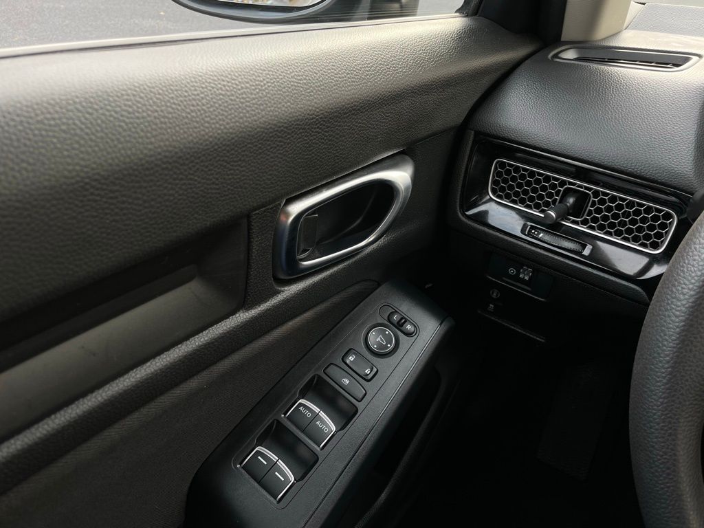 Thumbnail: 2024 Honda Civic - 22