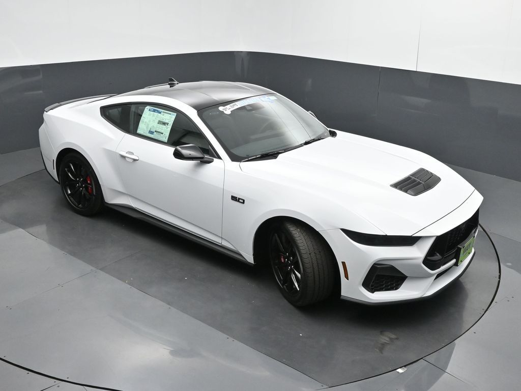 2025 Ford Mustang GT Premium Fastback