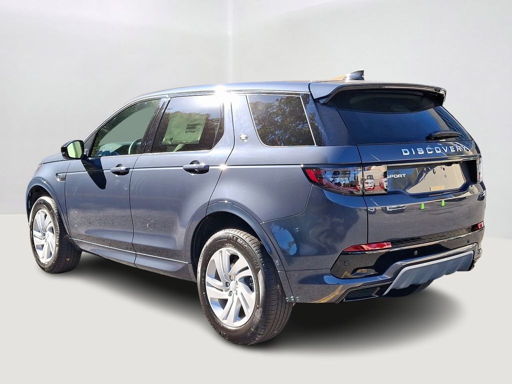 2025 Land Rover Discovery Sport S 4