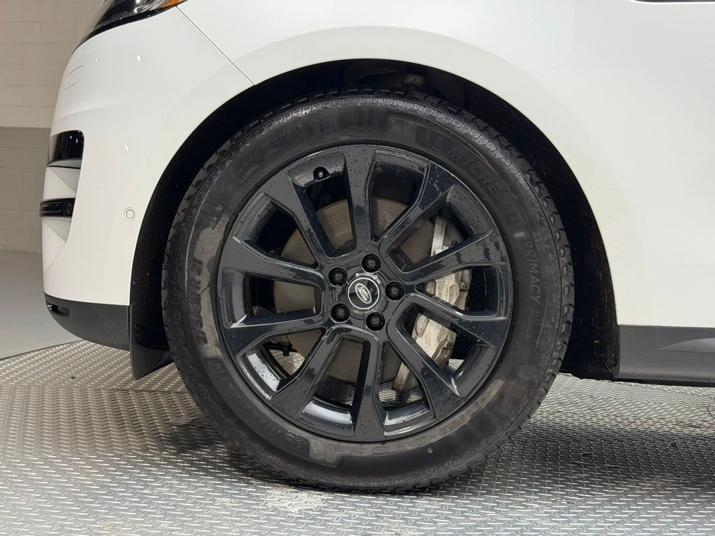 Thumbnail: 2023 Land Rover Range Rover Sport - 4