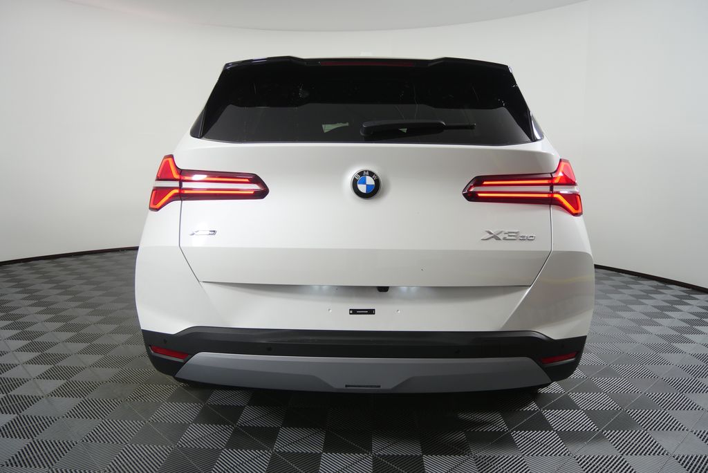 Thumbnail: 2026 BMW X3 - 4