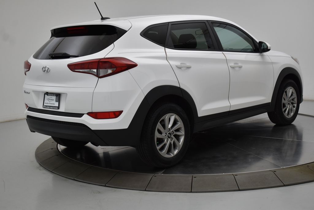 2016 Hyundai Tucson SE photo