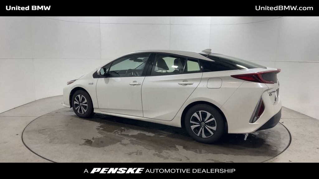 2017 Toyota Prius Prime Advanced 6