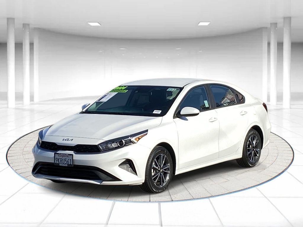 2024 Kia Forte LXS