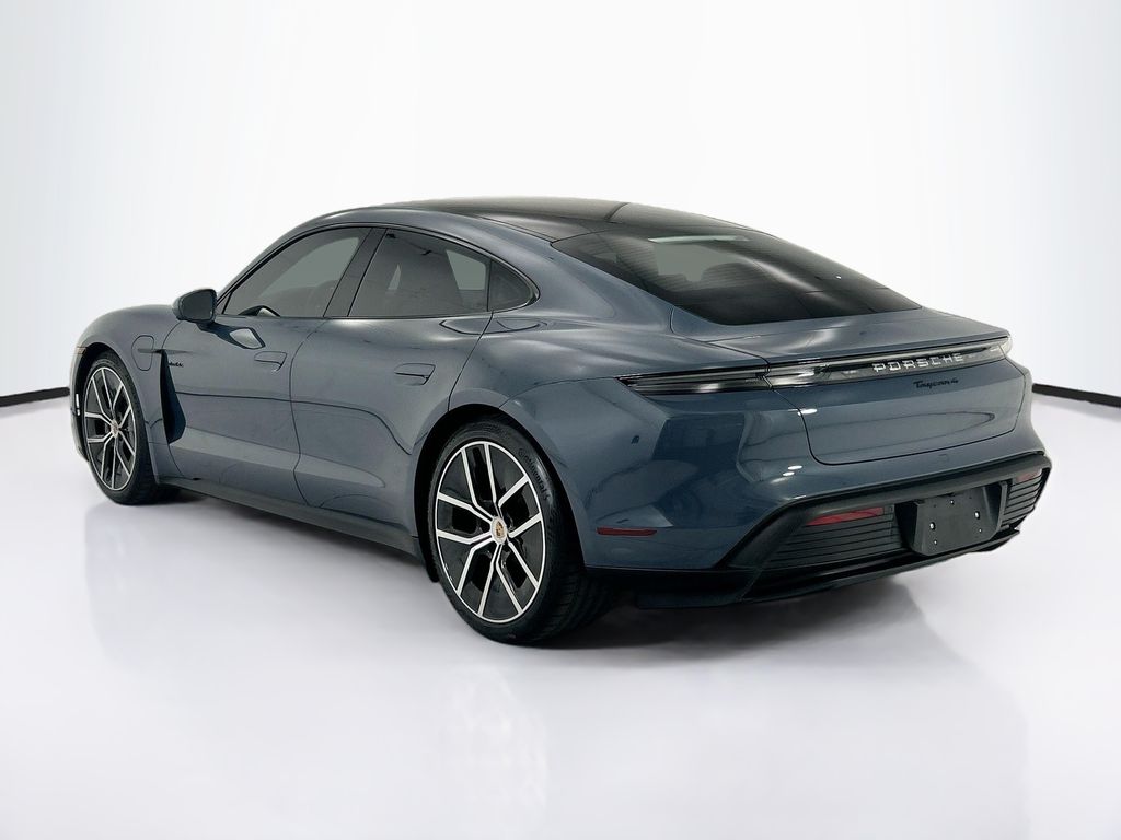 Thumbnail: 2026 Porsche Taycan - 3